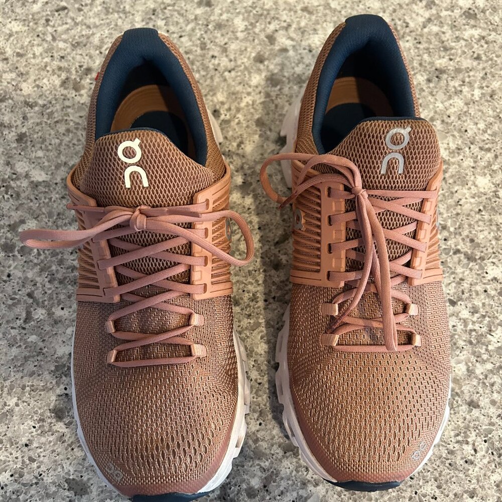 On Cloud Womens Sneakers - Size 10